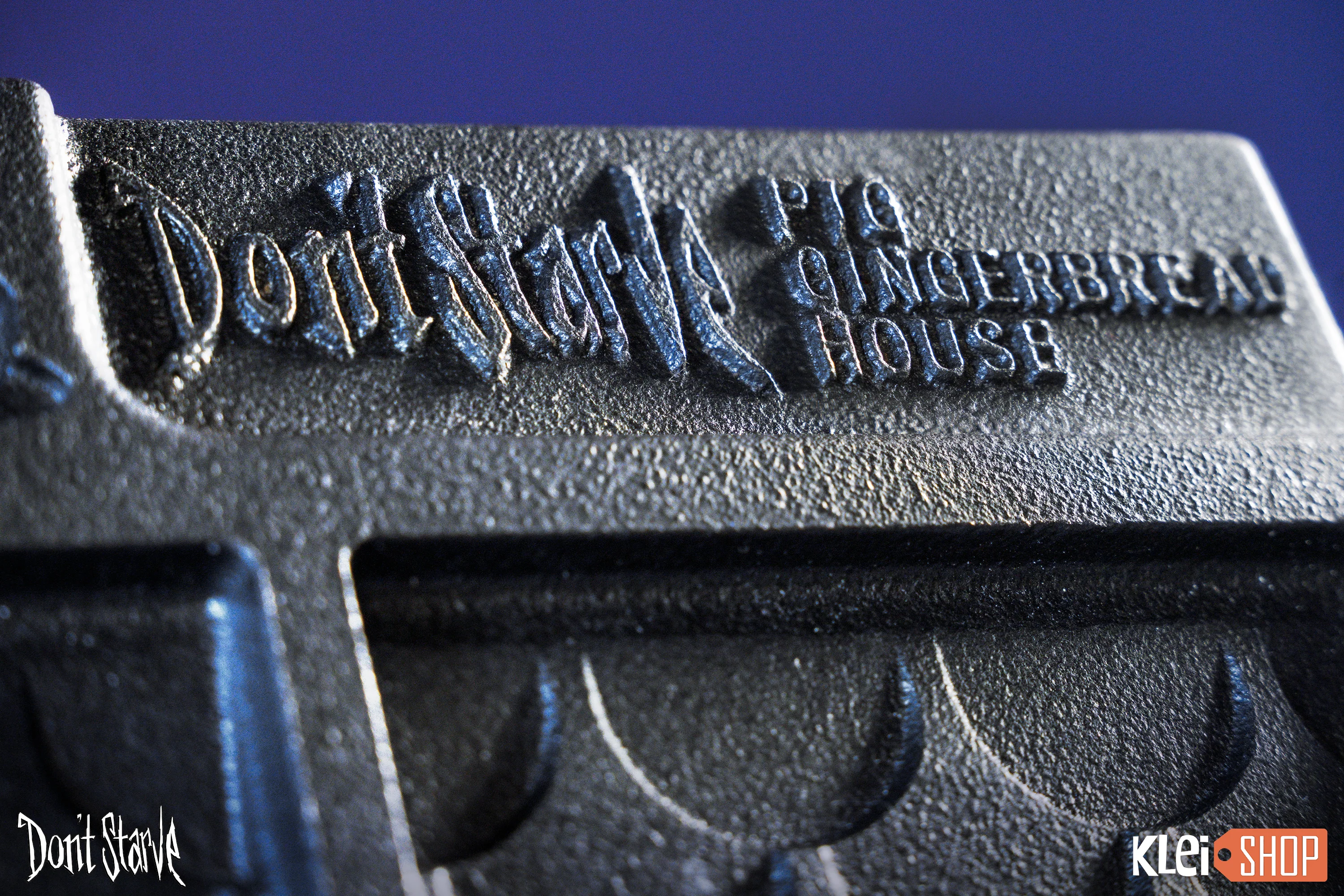 Don't Starve: Pig House Gingerbread Mold (LIMITED EDITION) - Image 7