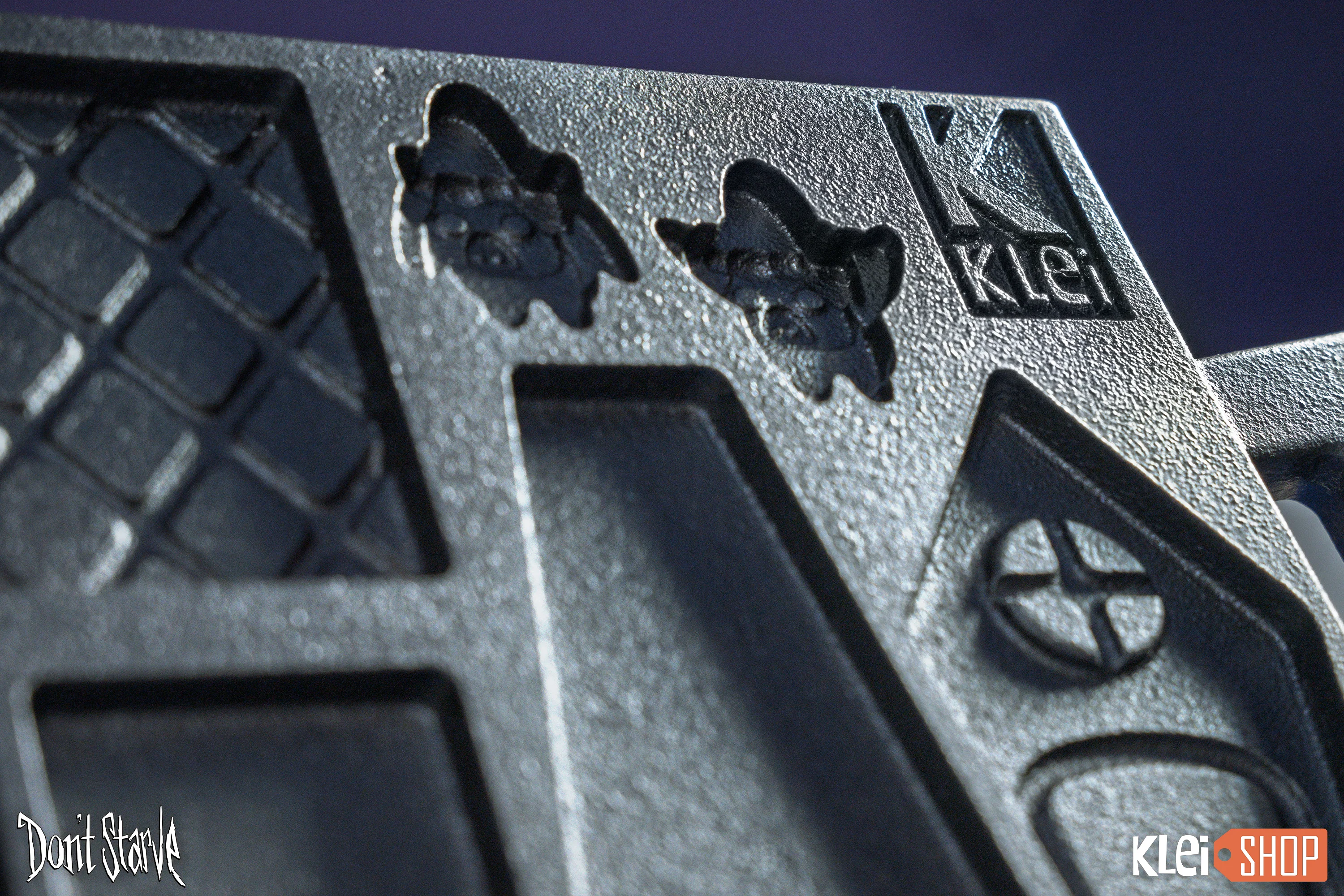 Don't Starve: Pig House Gingerbread Mold (LIMITED EDITION) - Image 8